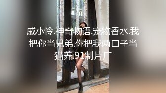 [MP4/ 241M] 拉着眼镜少妇来到楼道吃鸡啪啪 内射 玩的就是刺激